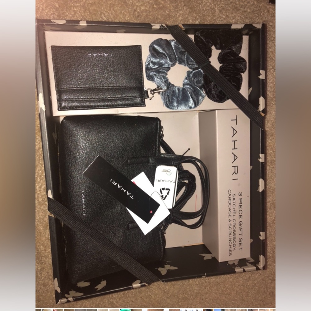 Tahari purse gift set